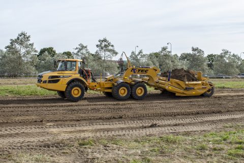 heavy construction equipment supplier