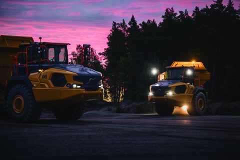 articulated haulers for rent